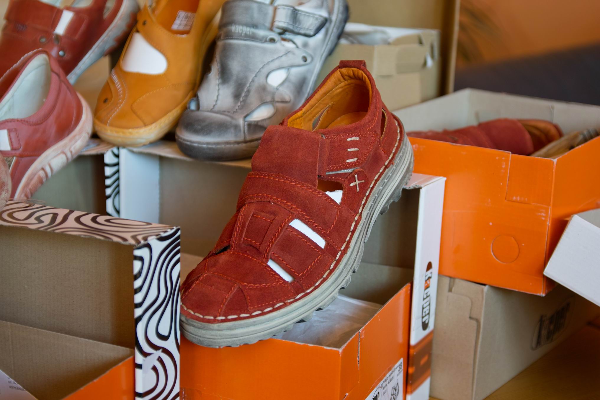 Obuwie Fundacja Ja Jestem2